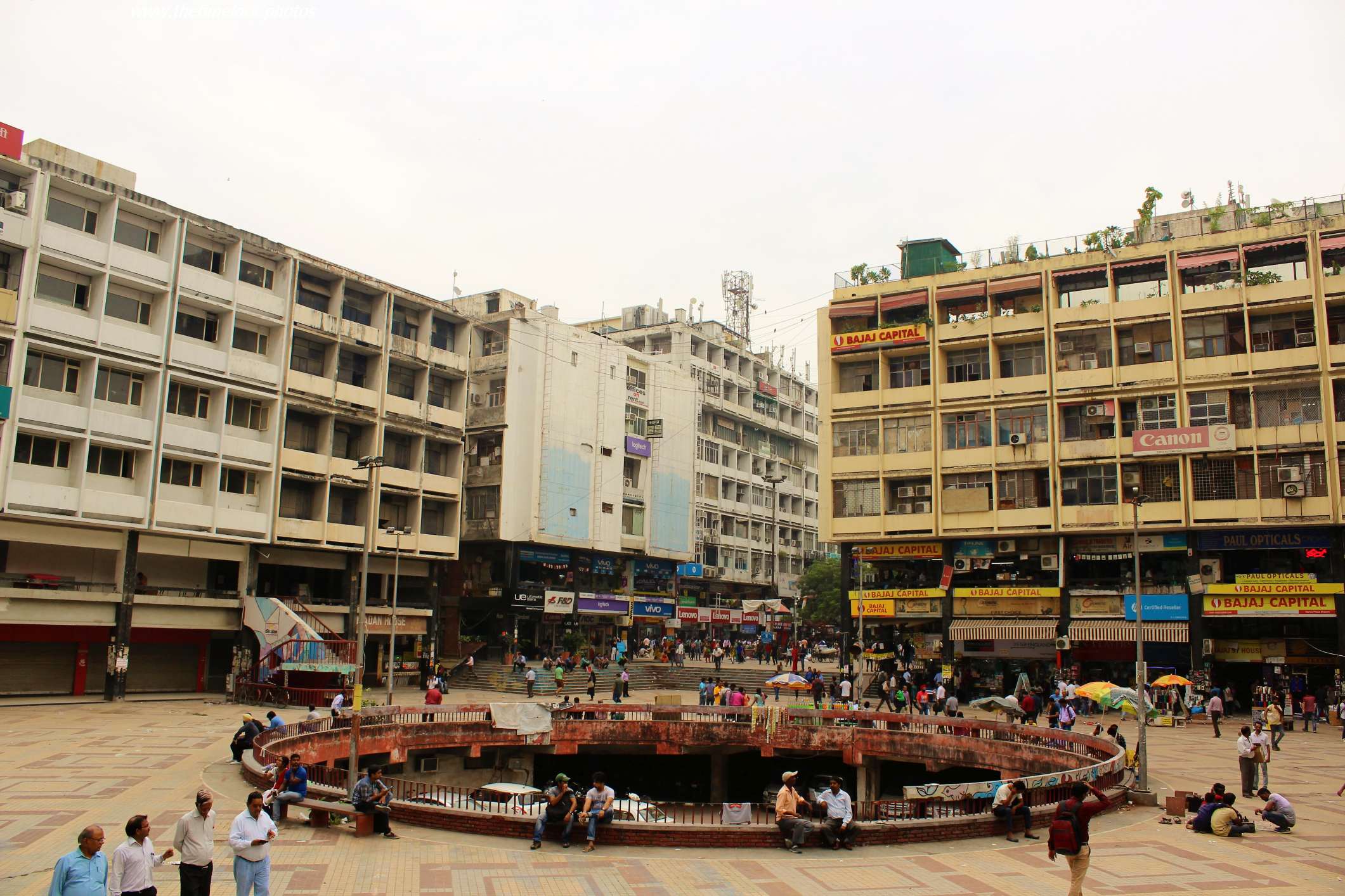 nehru-place-market-new-delhi-dream-it-shop-it-the-time-lock